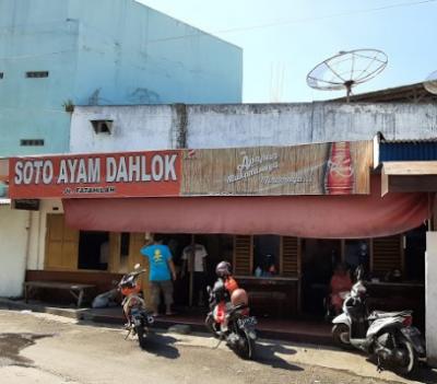 Soto Ayam Dahlok Jember